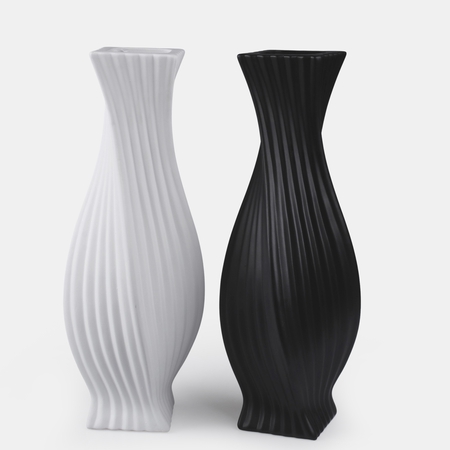 Ceramic vase black or white